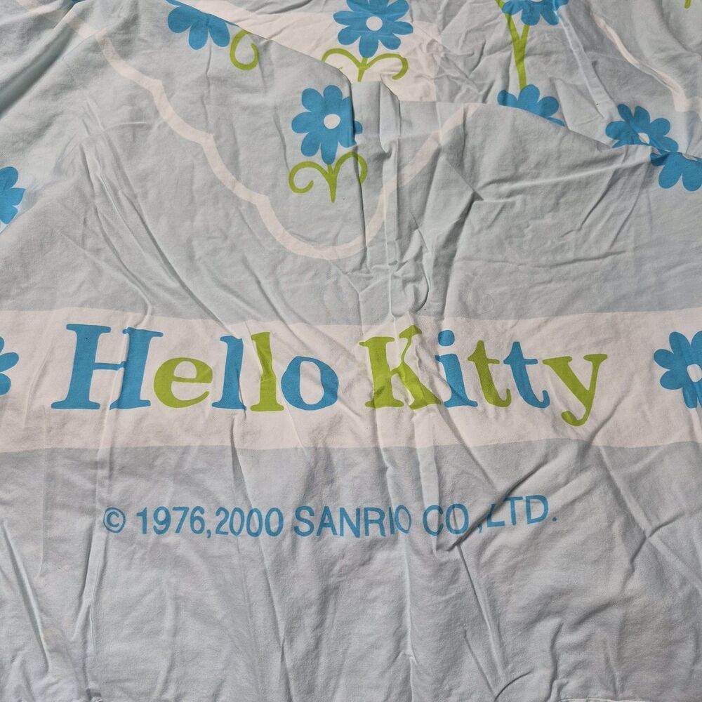 VTG Y2K Hello Kitty Blue Floral Quilted Comforter Reversible Gingham Sanrio 2000
